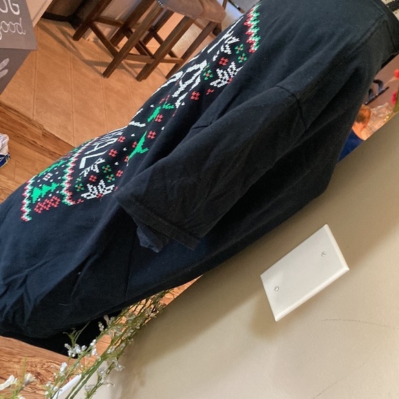 Merry Christmas you filthy animal man size large T-shirt black - Picture 5 of 7